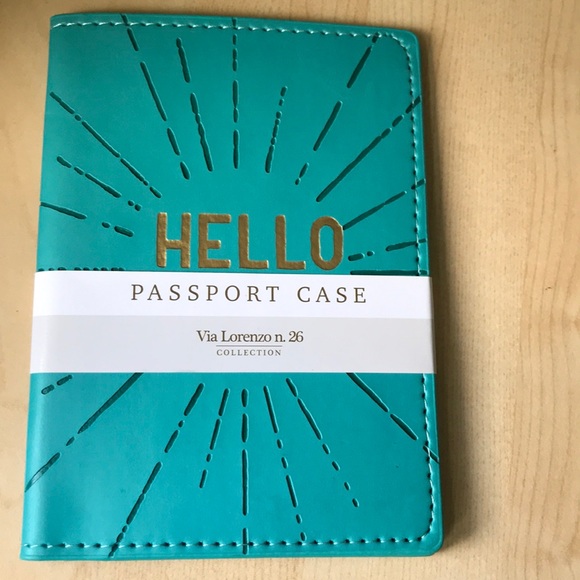 Eccolo Accessories - Turquoise passport case